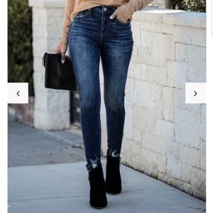 NEVER WORN | Walker High Rise Frayed Ankle Skinny Dark Wash | Size 1